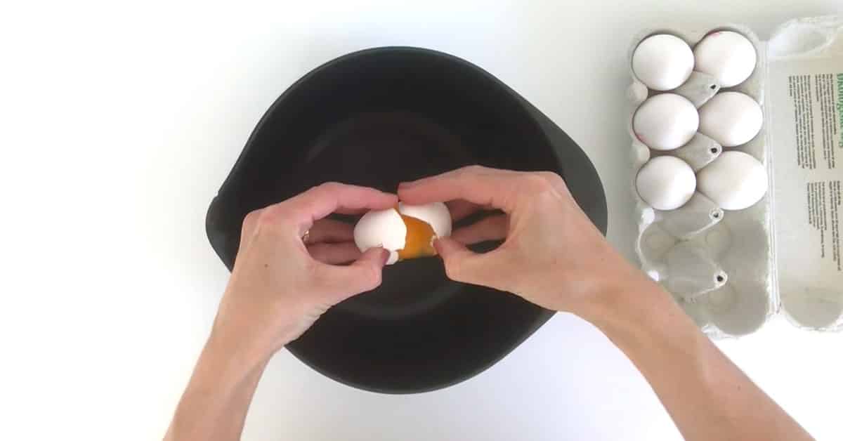 Undgå æggeskaller i maden
